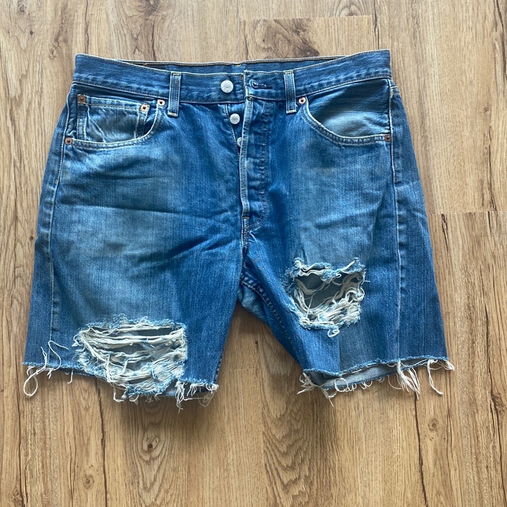 Levi’s shorts